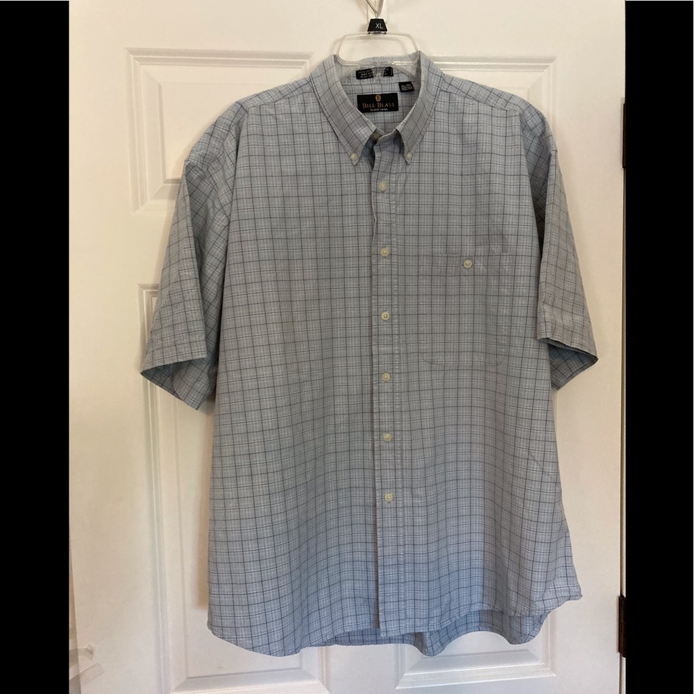 Bill Blass Plaid Black Label Men’s Shirt.